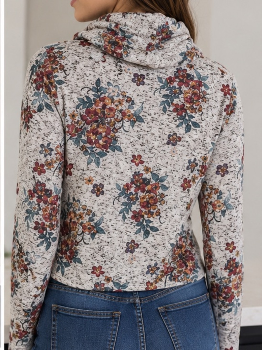 Crop top sweater - Picture 14 of 14